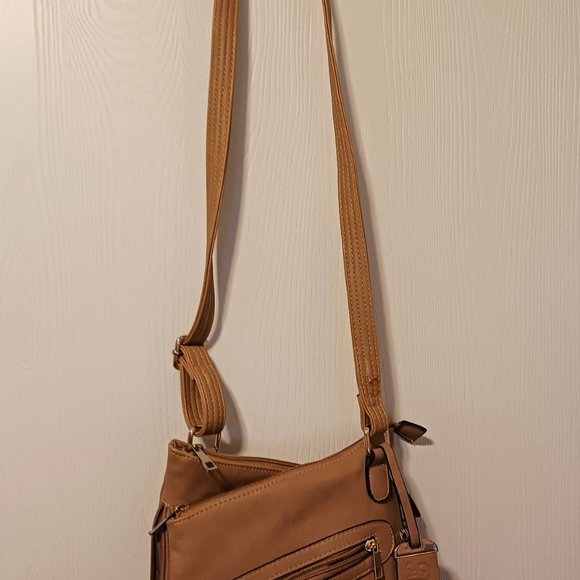 Bulldog Conceal Carry Cross Body Purse - Picture 11 of 12